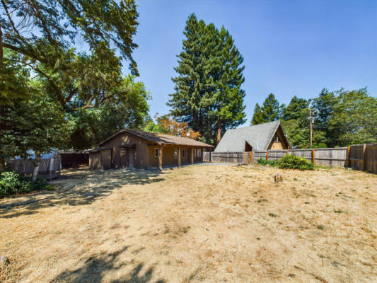 10 WHITMORE AVE, REDWAY, CA 95560 - Image 1